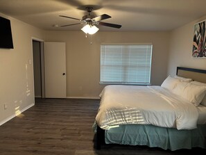 3 habitaciones, tabla de planchar con plancha y wifi 