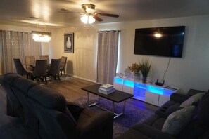 リビング エリア