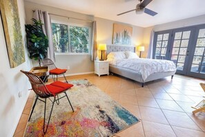 1 bedroom, WiFi, bed sheets - Private Flagstaff Mountain Retreat + Hot Tub! (Flagstaff)