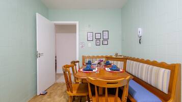 Apartamento básico | Opções para refeição