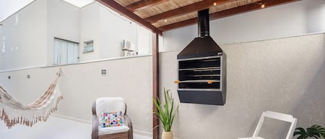 Basic Apartment | Terrace/patio