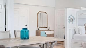 Studio, Multiple Beds (Village of SoWal B483) | Dining