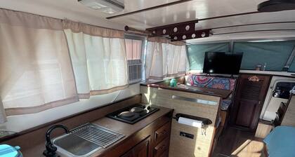 Super-Cozy boat in Key West!