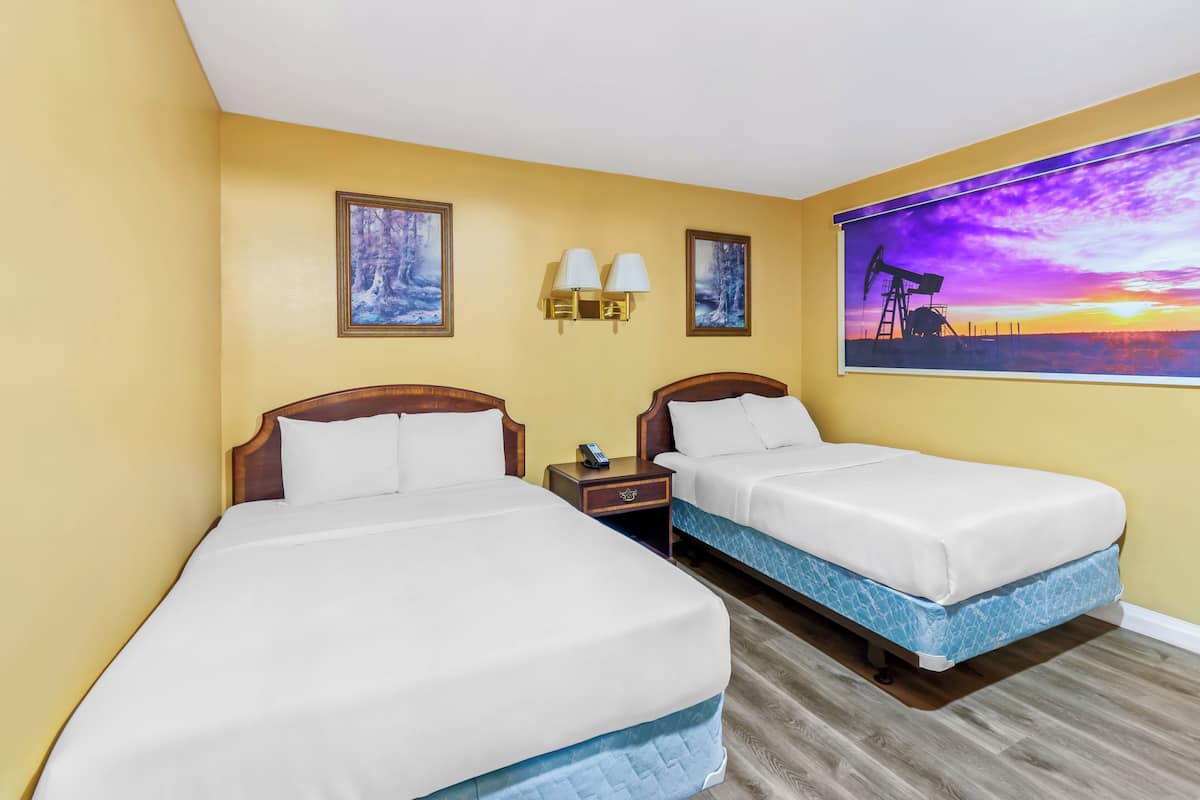 Standard Room, 2 Double Beds, Non Smoking | Desk, WiFi (free)