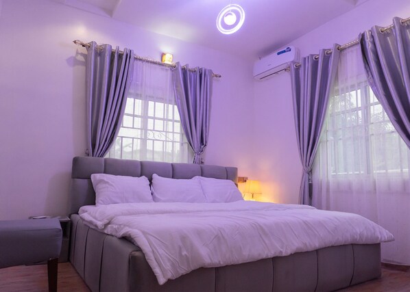 2 Schlafzimmer, Bügeleisen/Bügelbrett, WLAN, Bettwäsche