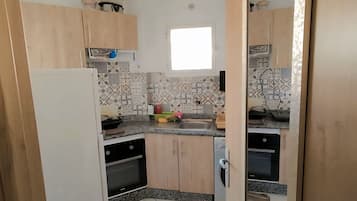 Microwave, oven, stovetop