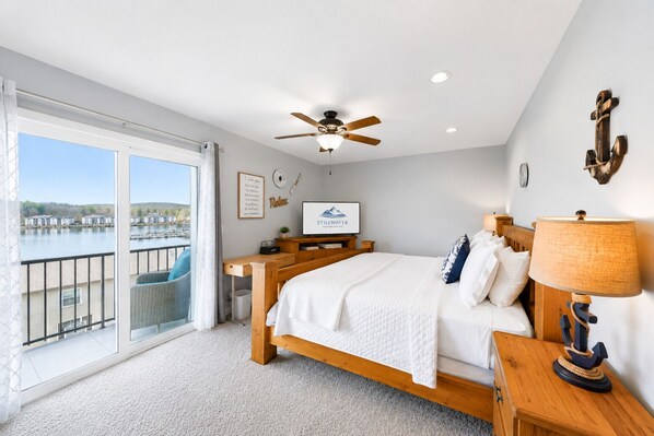 2 bedrooms, desk, iron/ironing board, free WiFi