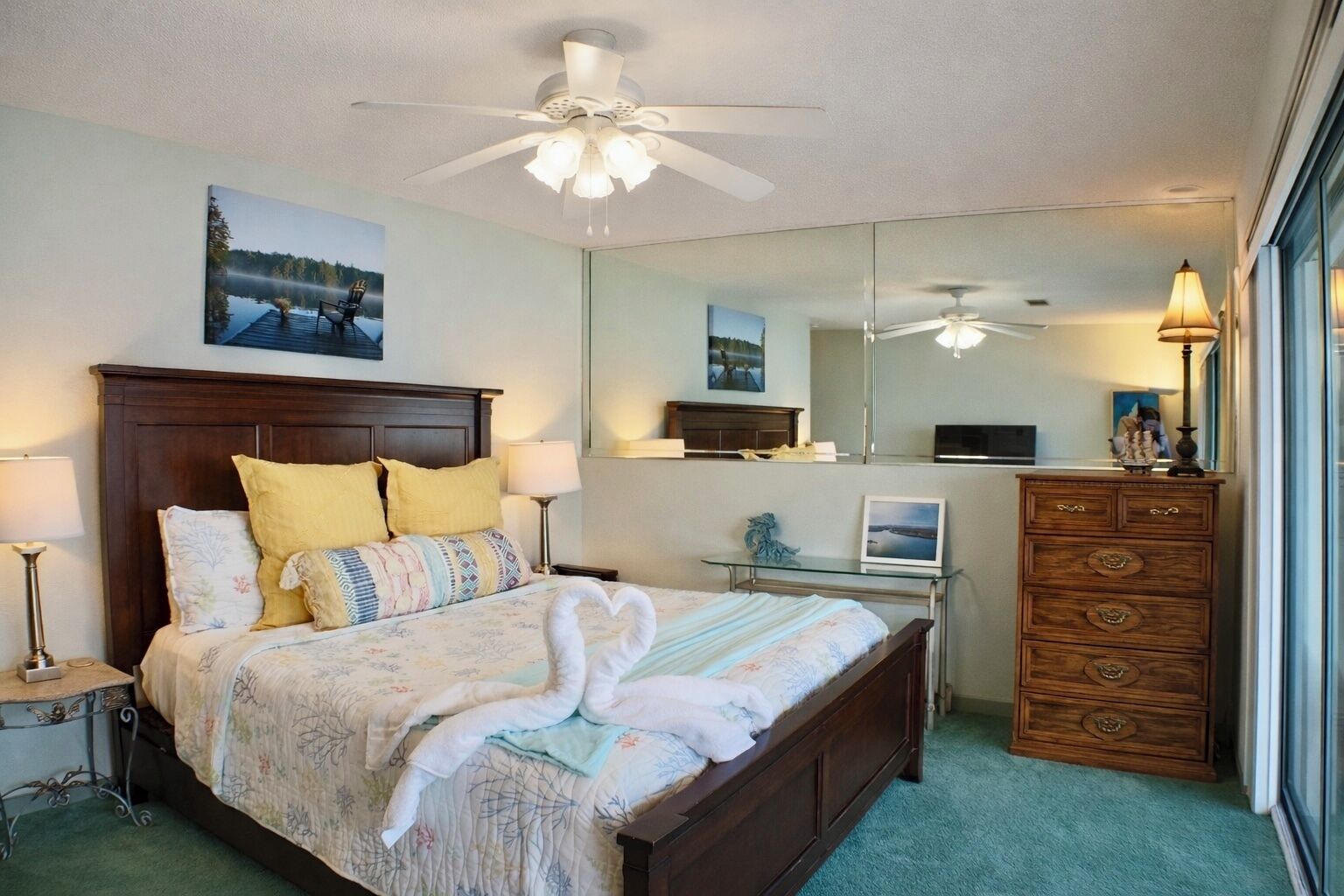 2 sovrum, strykjärn/strykbräda, gratis wi-fi och sängkläder