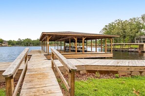 Miscellaneous - Lakefront! Sleeps 17, Dock, Hot Tub, Pets, Fireplace/Pit (Hot Springs)