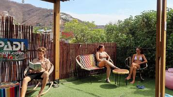 Family Studio, Courtyard View | Terrace/patio