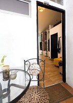 Dormitorio compartido Confort, vistas al patio | Caja fuerte, cortinas opacas, wifi gratis