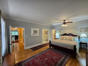 5 dormitorios, escritorio, tabla de planchar con plancha y wifi gratis