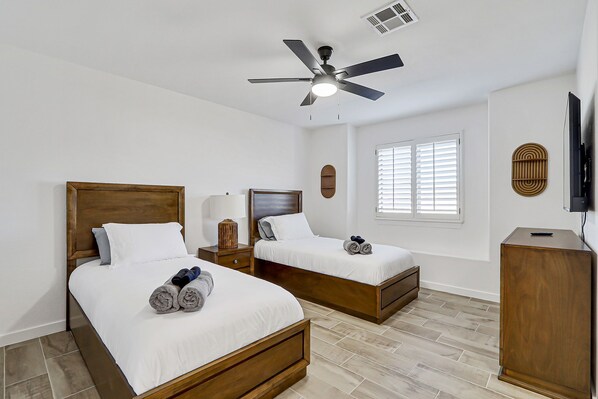 3 bedrooms, Internet, bed sheets