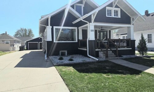 A cute & cozy little apartment!