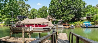 The Blue Bungalow Stay for 8