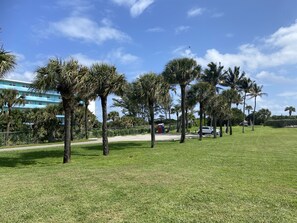 Property grounds - 4BR House in Ocean Resort w/ Private Beach, Pool, Pickleball, Marina, and More! (Jensen)