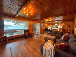 Télévision, cheminée