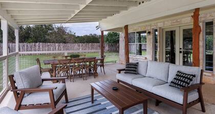 Hoots Hollar Haus For 6