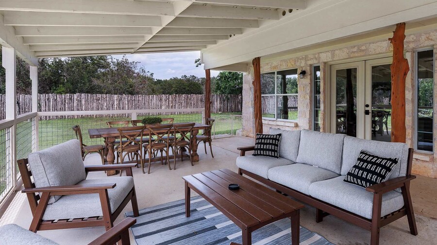 Hoots Hollar Haus For 6