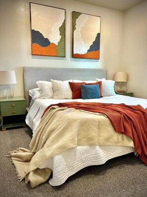 2 bedrooms, WiFi, bed sheets