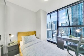Room - Stylish 2Br City Escape on Collins with Views (Melbourne)