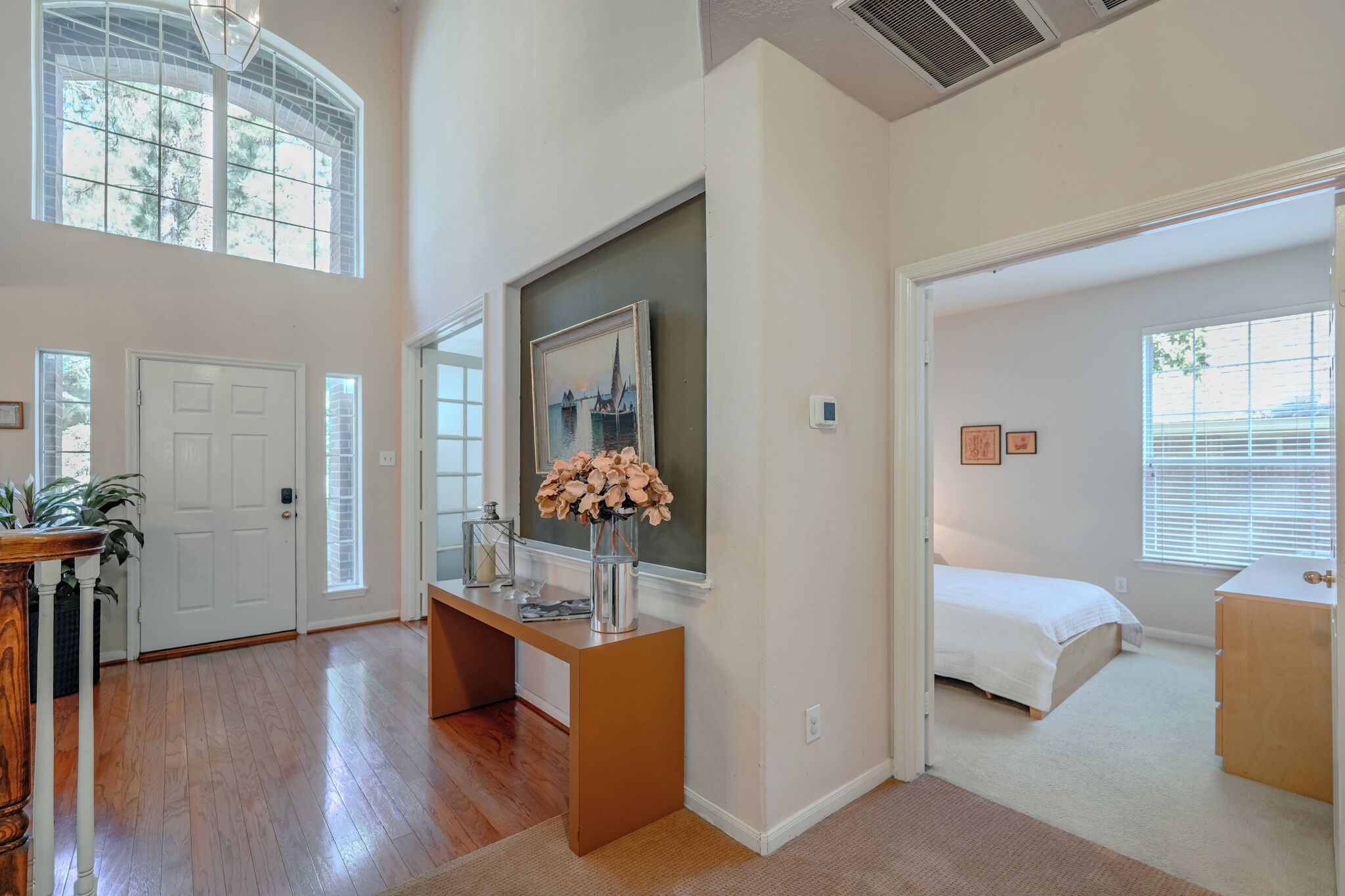 5 soveværelser, skrivebord, strygejern/strygebræt, weekendseng