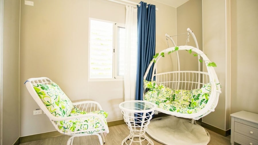 Snowwhite castle hotel