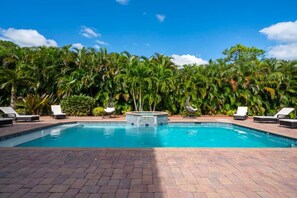 Pool - Modern 8BR Mansion | 6,500 SF, Pool, Cinema (West Palm Beach)