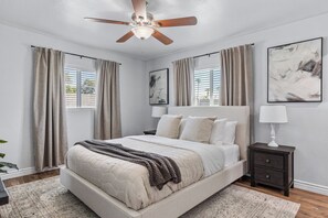 4 habitaciones, tabla de planchar con plancha y wifi gratis 