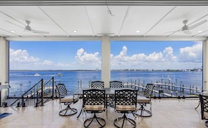 Dining - 319 Bay and Beach Blessing: Bay Front Pool Home w/ Gulf Views (Fort Myers Beach)