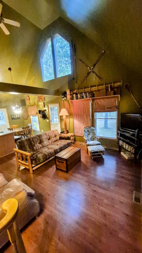 スマートテレビ、DVD プレーヤー