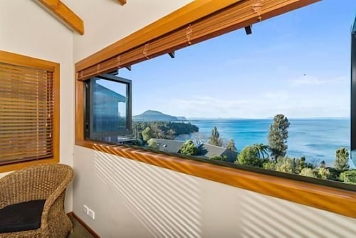 Pukawa Villas (Formerly Oreti Village Resort)