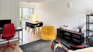 Gambar tidak terklasifikasi, 5 dari 7, tombol