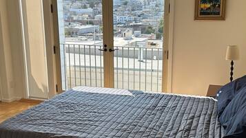 2 soverom, strykejern/-brett, wi-fi og sengetøy