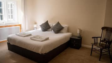 Double Room (Room 4)