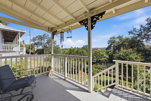 Peaceful Historic Home Steps from Main Street with Porch & Patio
