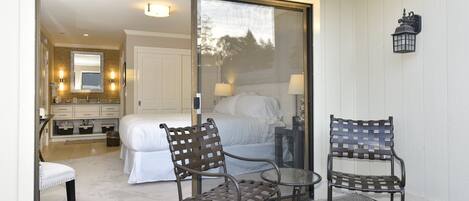 1 bedroom, iron/ironing board, Internet, bed sheets