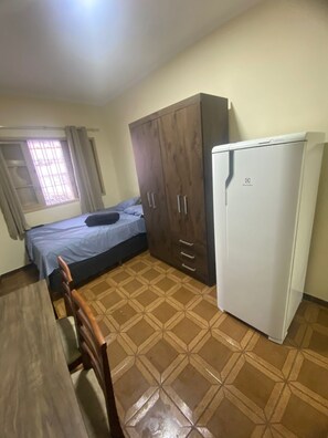 1 quarto, ferros/tábuas de passar roupa, Wi-Fi
