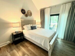 2 chambres, fer et planche Ă repasser, Wi-Fi gratuit, draps fournis