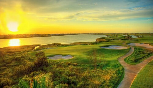 Lux Ocean Escape: Walk to Beach, Backyard Oasis, King Bed, Bunks & Hot Tub!