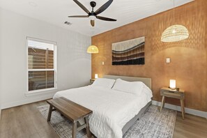 1 室のベッドルーム、WiFi (無料)、ベッドシーツ