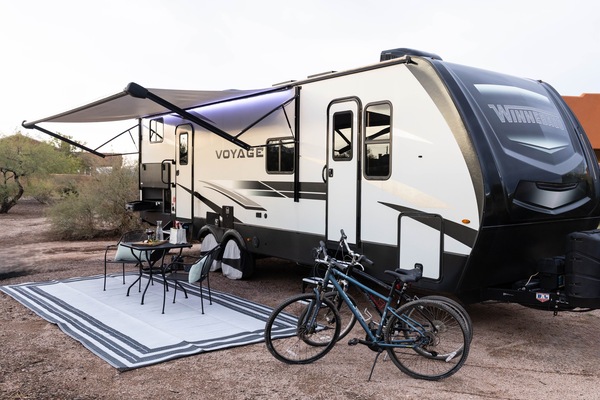 Outdoor dining/sitting area. Bikes available upon request.