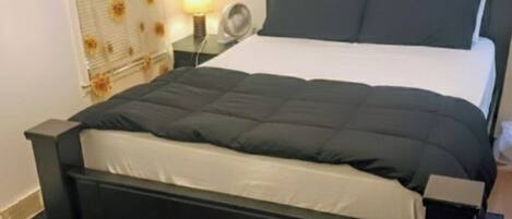 2 chambres, bureau, fer et planche à repasser, Wi-Fi gratuit