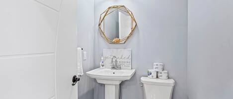 Jetted tub, hair dryer, towels, soap