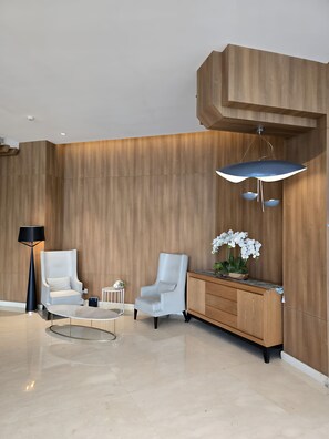 Lobby - Kenzi By SanLiving - 2BR - Kelapa Gading (Jakarta)