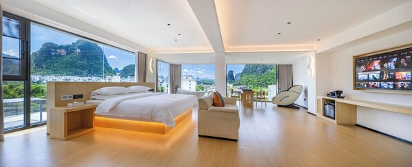 Luxury Suite, Mountain View