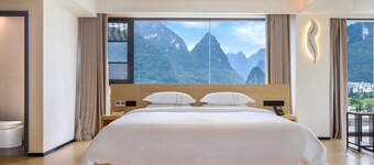 Mountain Search Snow View Hotel