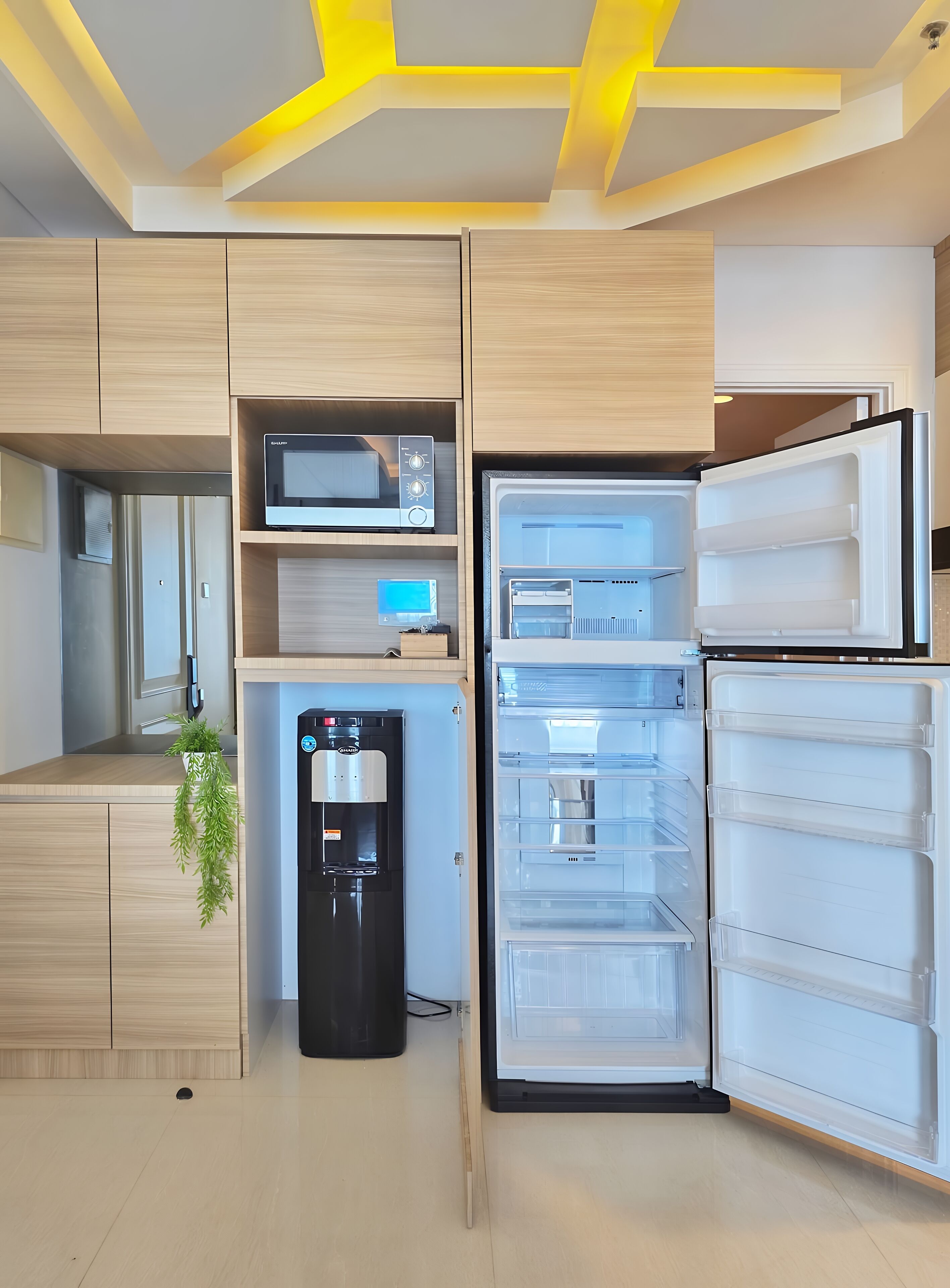 Apartemen, 3 kamar tidur, pemandangan kota | Dapur pribadi | Lemari es, microwave, kompor, dan peralatan masak/sendok-piring