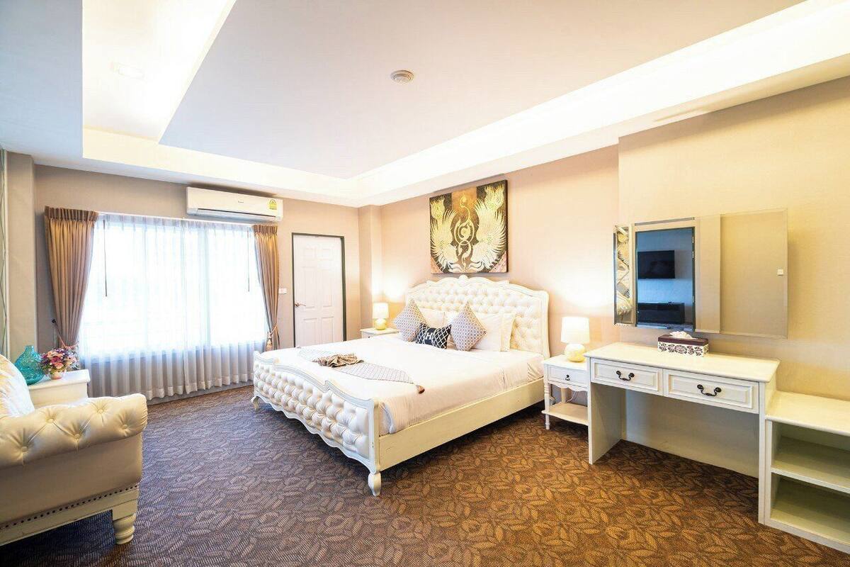 ห้องจูเนียร์สวีท, วิวเมือง | ห้องเก็บเสียง, Wi-Fi ฟรี, ผ้าปูที่นอน