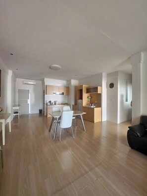 Family Quadruple Room, Multiple Beds, Annex Building | Private kitchen - Harmonize Hotel Chiang Mai (Chiang Mai)